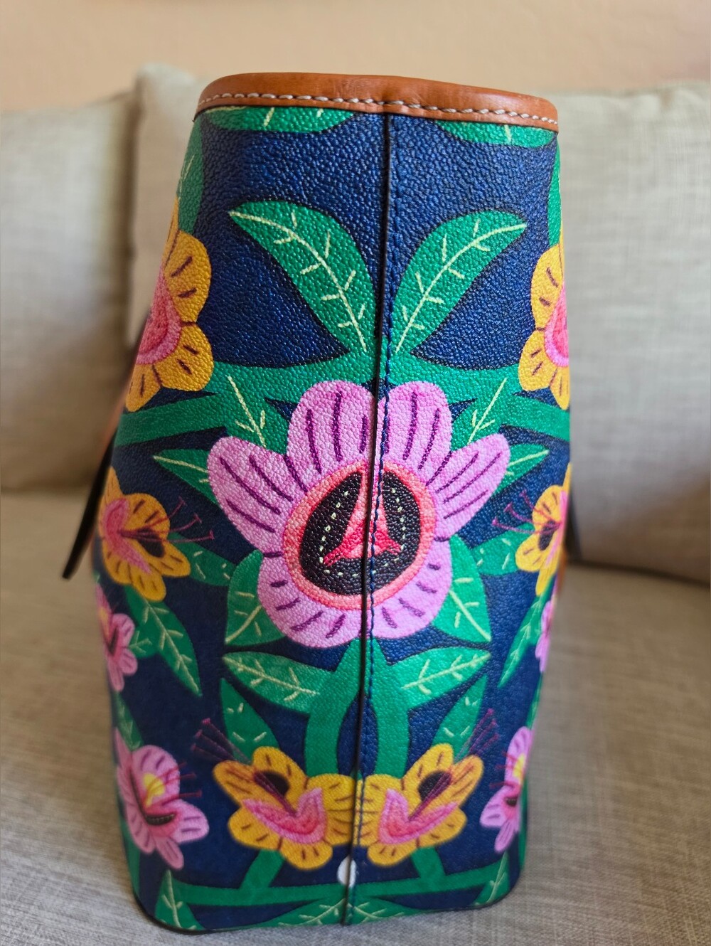 Dooney & Bourke Islamorada Dover Tote - Picture 2 of 15